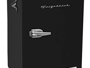ثلاجة بار FRIGIDAIRE EFR376-BLACK 3.1 قدم مكعب باللون الأسود مع فتاحة زجاجات جانبية