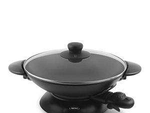 Aroma Housewares AEW-306 مقلاة كهربائية بغطاء زجاجي مقسّى سهل التنظيف مانع للالتصاق ، عيدان للطبخ ، تمبورا ورفوف تبخير ، موديل احترافي ، أسود