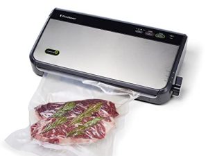 FoodSaver FM2435 آلة ختم الفراغ مع سدادة فراغ محمولة إضافية ومجموعة المبتدئين ، معتمدة من السلامة ، فضي